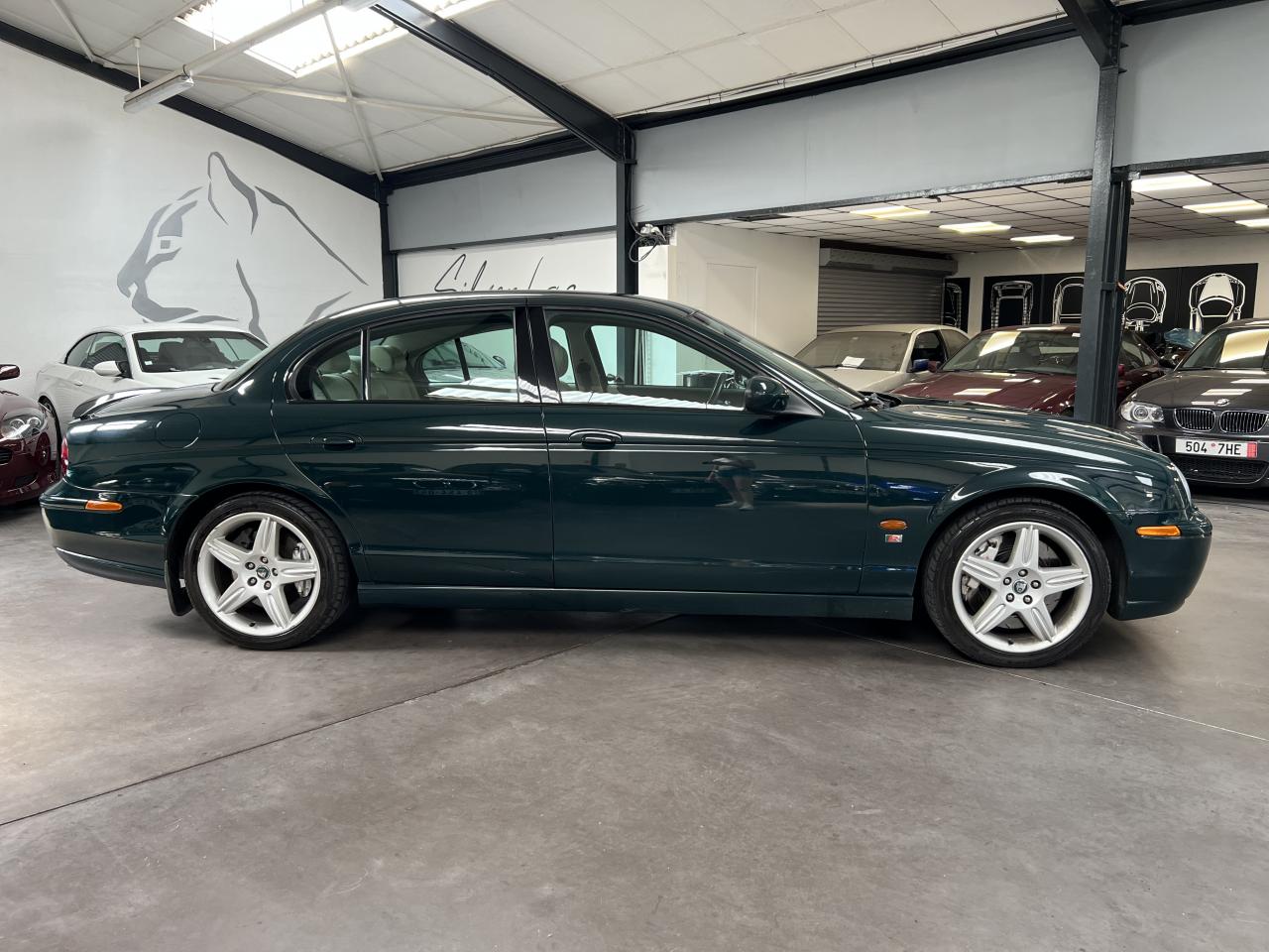 SILVER LAC - JAGUAR-S-TYPE-R 4.2 V8 406 Suralimenté BVA BERLINE PHASE 1 ...